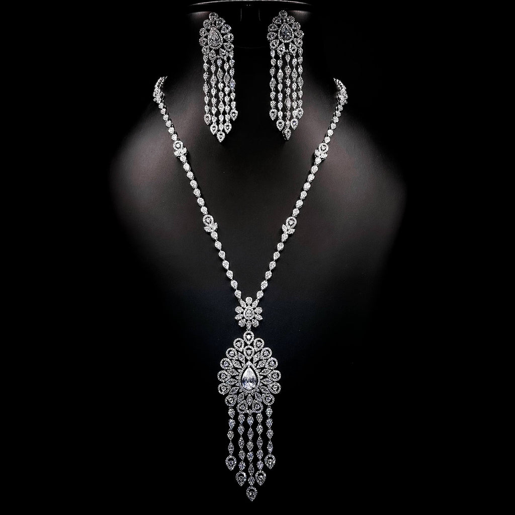 Rhea Silver Floral Tassel Set