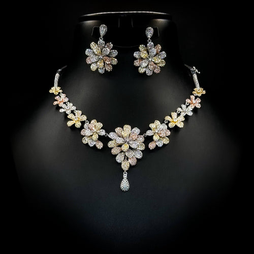 Flora Tri-Tone Floral Set